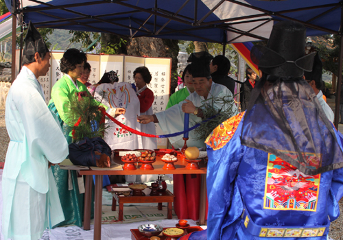 내장산단풍부부사랑축제서 제대로 된 전통혼례 재현 0371