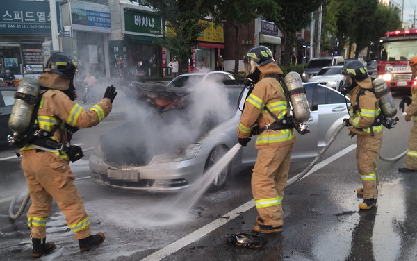 ▲추석연휴에는 장거리 운행으로 인해 교통사고와 차량 화재 우려가 증가