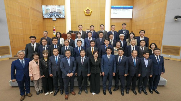 사진=제408회 임시회 단체