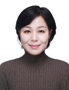 이삭빛 시인/ 교육인권 운동가